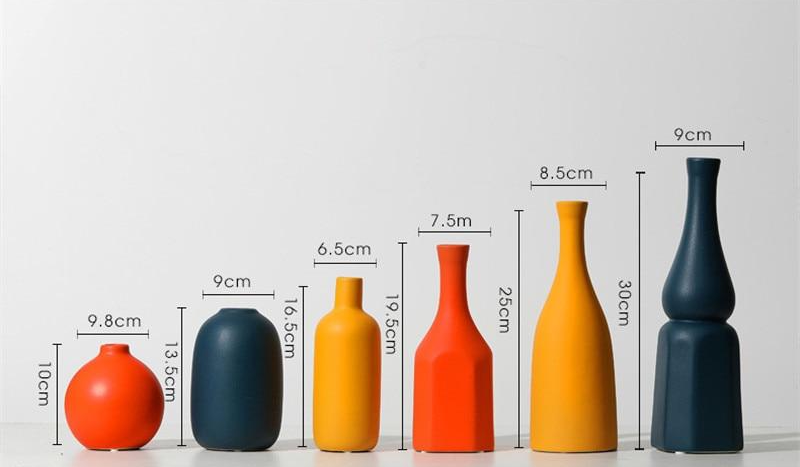 Contrasted Ceramic Vases