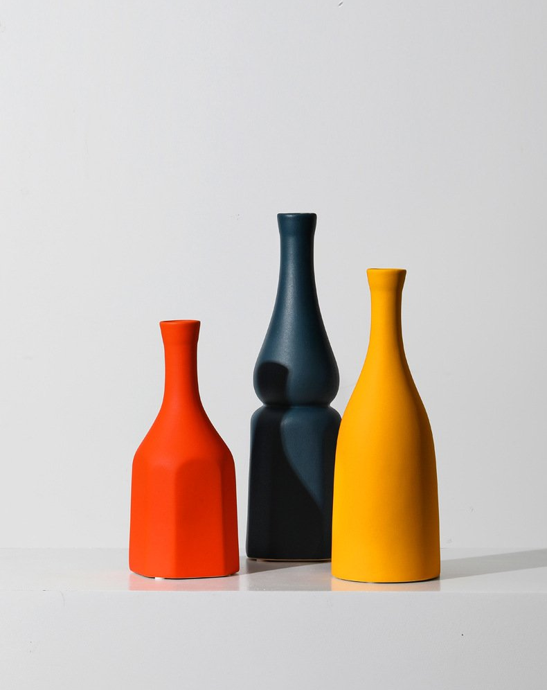 Contrasted Ceramic Vases